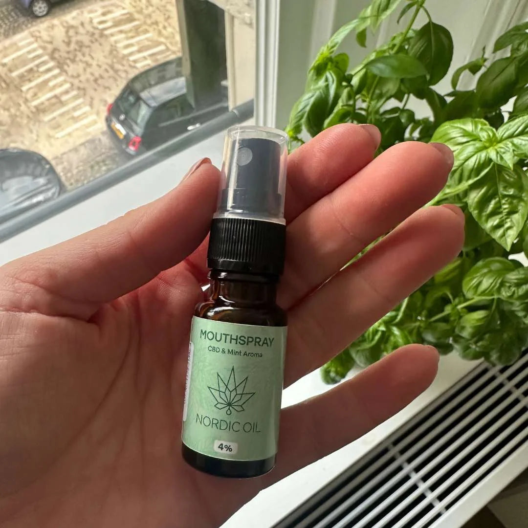 Mundspray med CBD og mint-aroma fra Nordic Oil (4%).